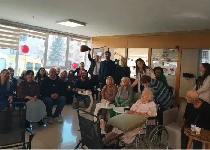 ankara barosu cinar huzurevi ziyareti